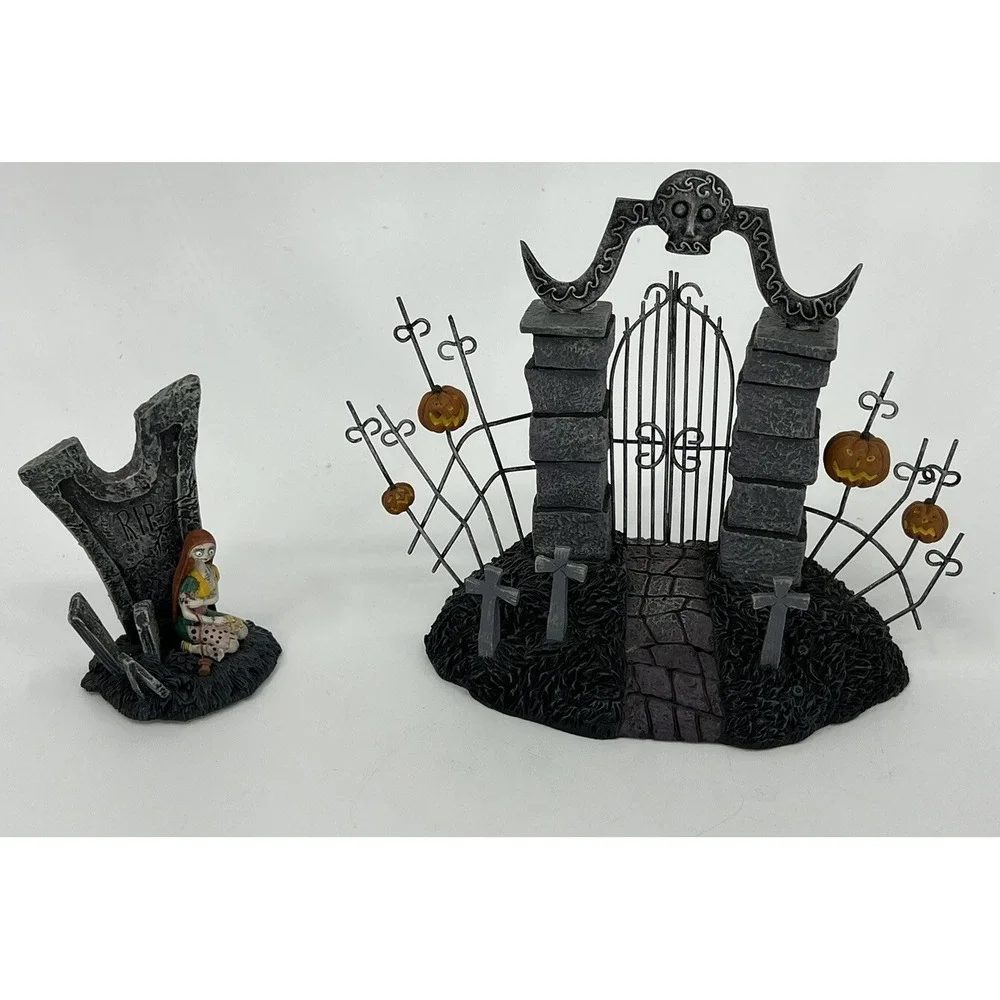 Hawthorne Village Nightmare Before Christmas Sally And The Cemetery Gate COA